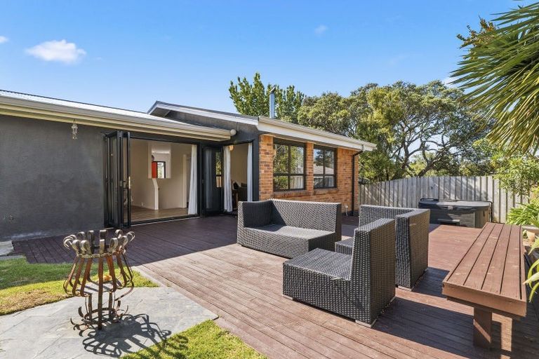 Photo of property in 37 Glenn Terrace, Otumoetai, Tauranga, 3110