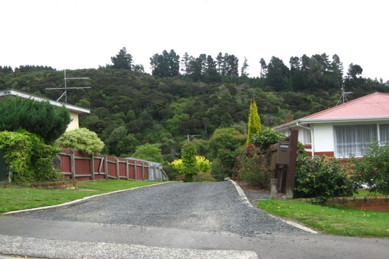 Photo of property in 77 Martin Road, Fairfield, Dunedin, 9018