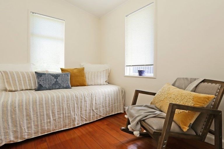 Photo of property in 82 Mcgrath Street, Napier South, Napier, 4110