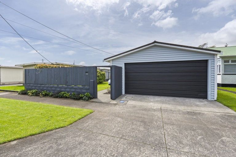Photo of property in 33 Ballance Street, Lower Vogeltown, New Plymouth, 4310