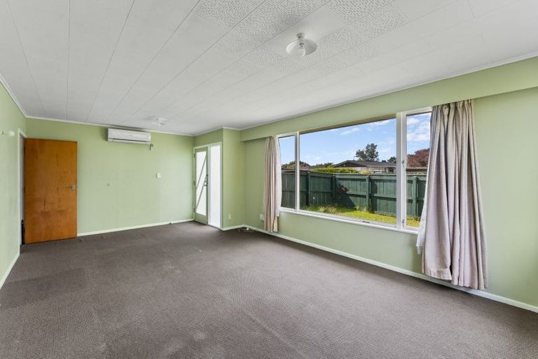 Photo of property in 36 Toru Road, Paraparaumu Beach, Paraparaumu, 5032