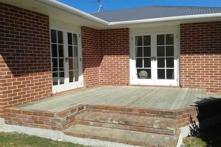 Photo of property in 14 Mclellan Place, Ilam, Christchurch, 8041