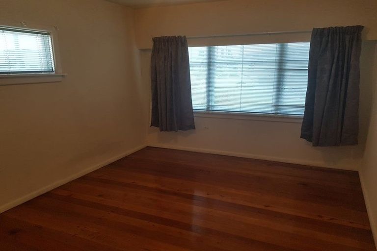 Photo of property in 281 Wairakei Road, Bryndwr, Christchurch, 8053