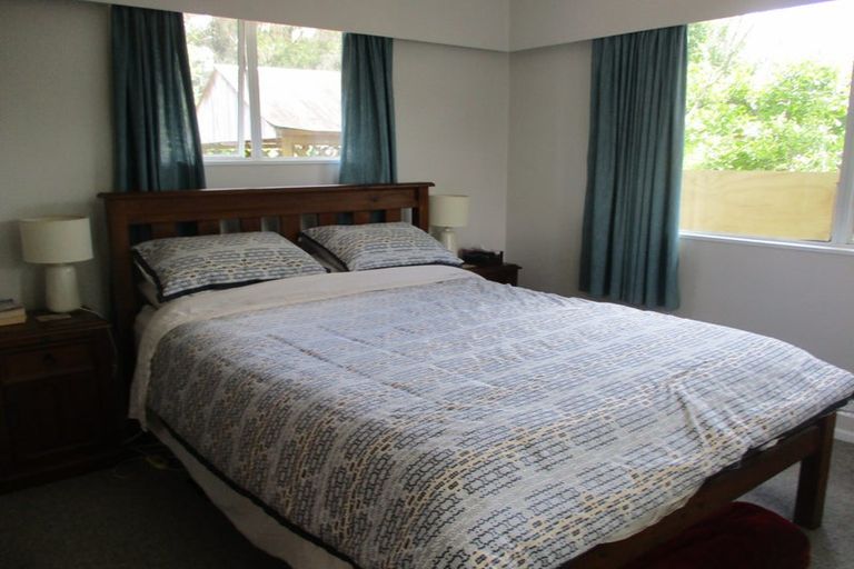 Photo of property in 86a Park Road, Carterton, 5713