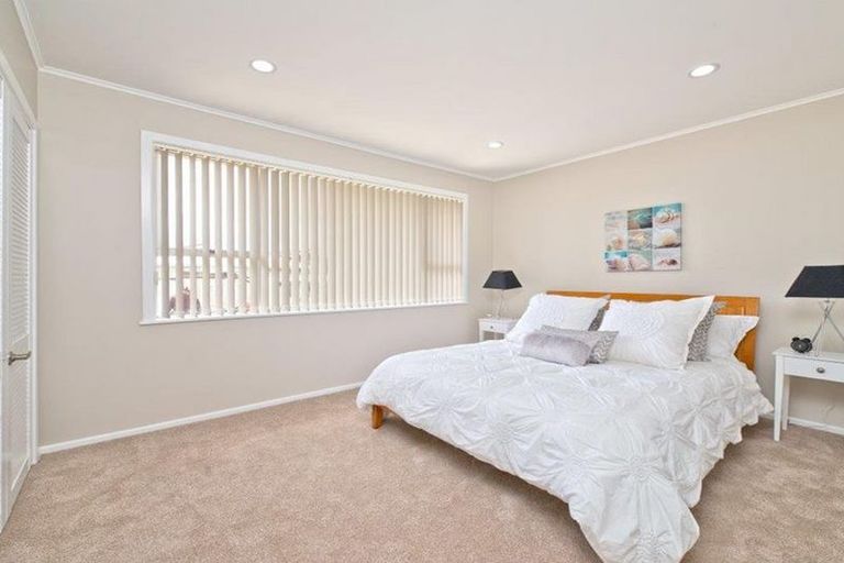 Photo of property in 33 Bexley Place, Pahurehure, Papakura, 2113
