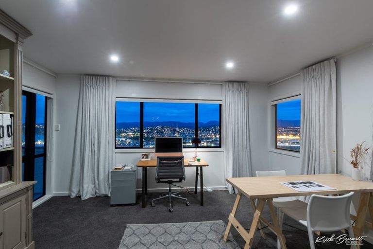 Photo of property in 42 Lerwick Terrace, Melrose, Wellington, 6023