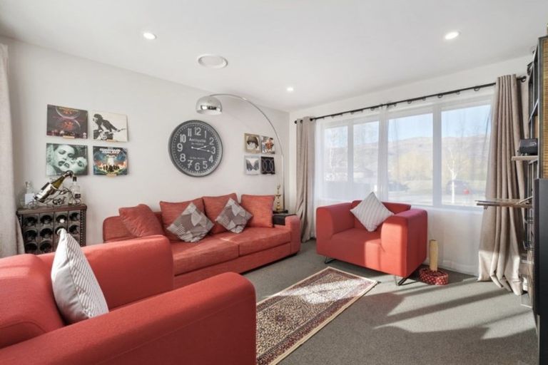 Photo of property in 9 Ferry Lane, Mount Pisa, Cromwell, 9383