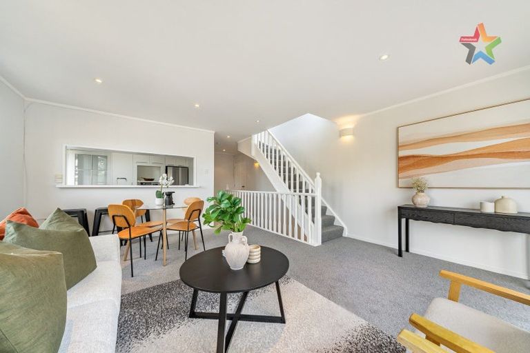 Photo of property in Mcfarlane Mews, 7/2 Mcfarlane Street, Mount Victoria, Wellington, 6011
