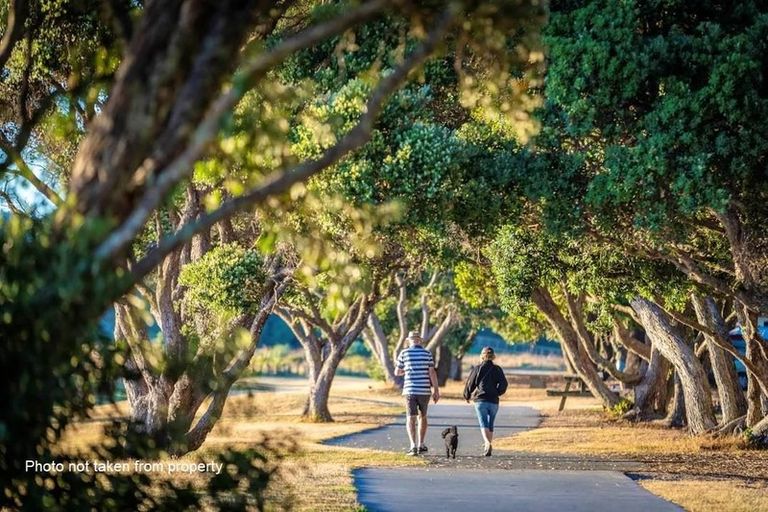 Photo of property in 103/252 Centreway Road, Orewa, 0931