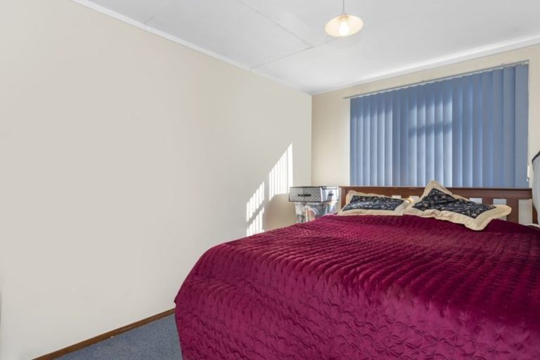 Photo of property in 5a James Cook Drive, Welcome Bay, Tauranga, 3112