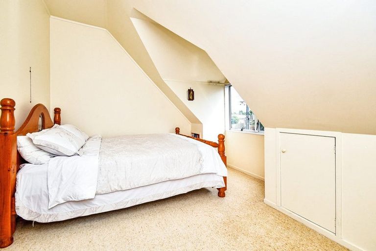 Photo of property in 43 Mckean Avenue, Manurewa, Auckland, 2102