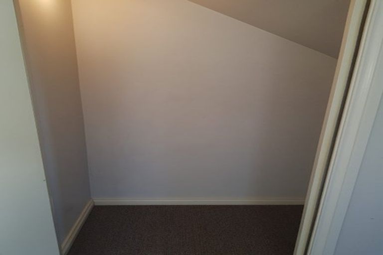 Photo of property in 624 East Coast Road, Pinehill, Auckland, 0630