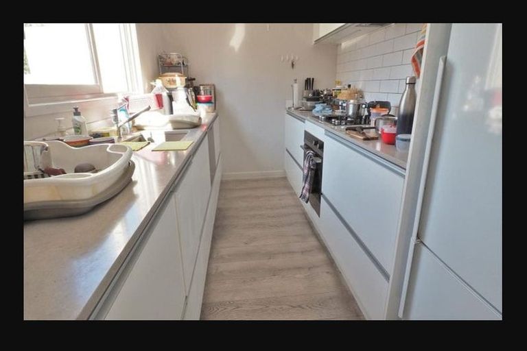 Photo of property in 13 Kaihua Terrace, Mangere Bridge, Auckland, 2022