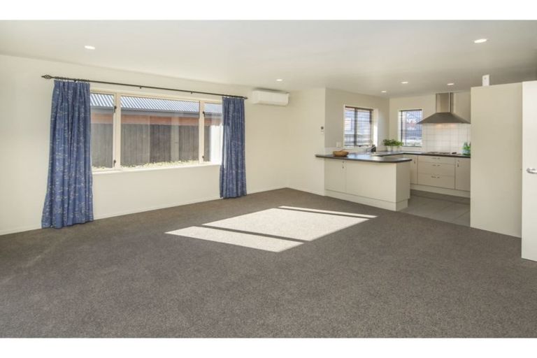 Photo of property in 62 Shands Road, Hornby, Christchurch, 8042