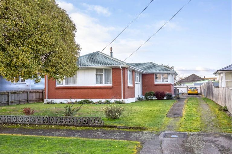 Photo of property in 20 Stuart Crescent, Masterton, 5810