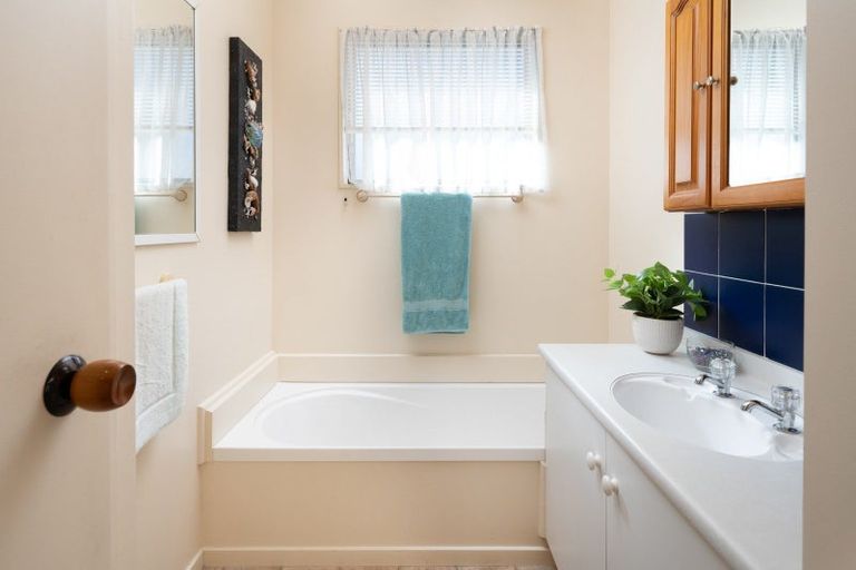 Photo of property in 21 Cashmere Grove, Witherlea, Blenheim, 7201