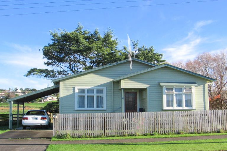 Photo of property in 36 Lethbridge Street, Feilding, 4702