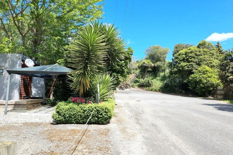 Photo of property in 9 Milton Terrace, Picton, 7220