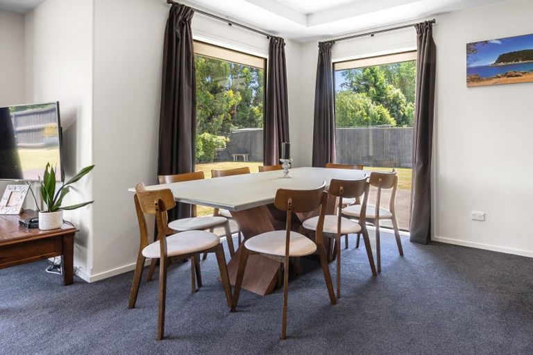 Photo of property in 11 Woodlaw Crescent, Prebbleton, 7604