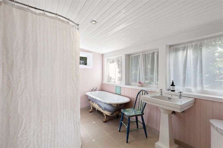 Photo of property in 14 Marley View Street, Somerfield, Christchurch, 8024