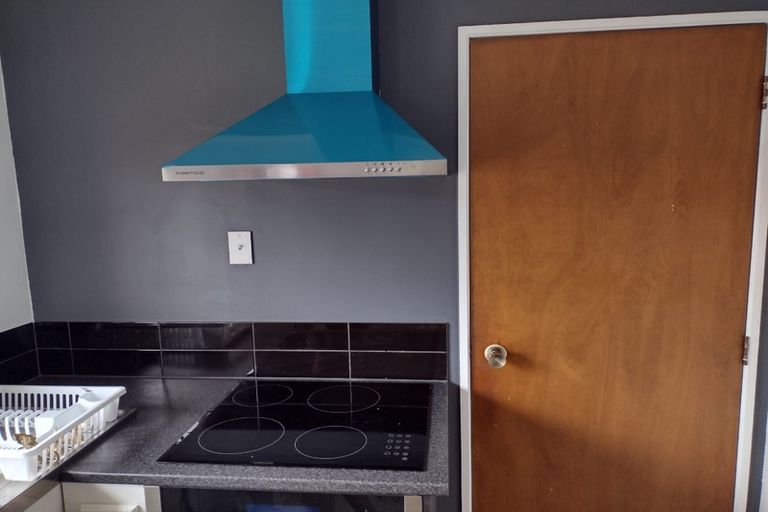 Photo of property in 15a Alma Crescent, Papakura, 2110