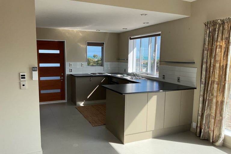 Photo of property in 38 Hillview Road, Birdlings Flat, Little River, 7591