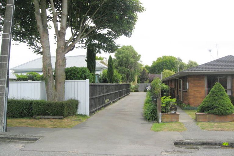 Photo of property in 27 Mays Road, St Albans, Christchurch, 8052