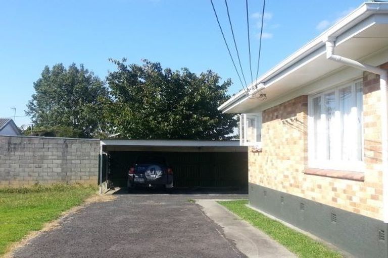 Photo of property in 6 View Road, Papakura, 2110