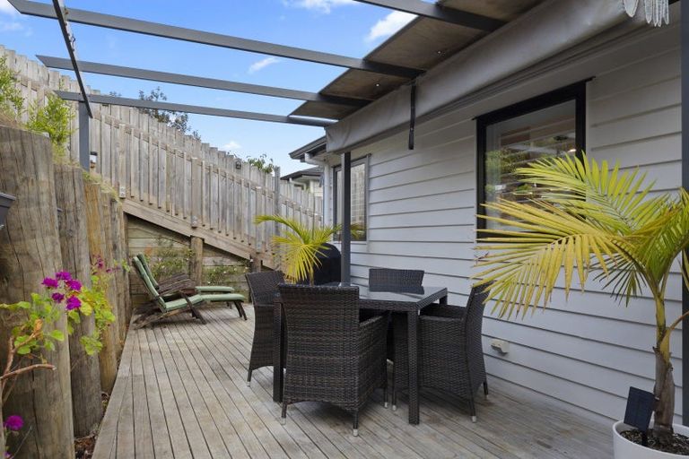 Photo of property in 4 Brownlee Place, Pukekohe, 2120