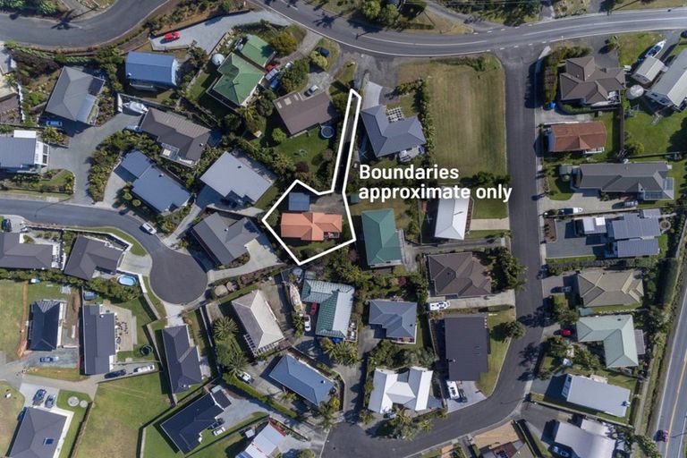 Photo of property in 12 Cable Bay Block Road, Cable Bay, 0420