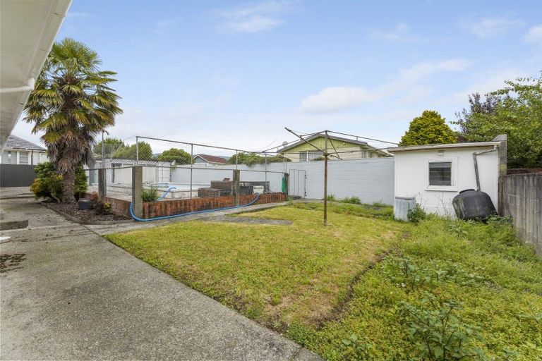 Photo of property in 21 Hall Grove, Ebdentown, Upper Hutt, 5018