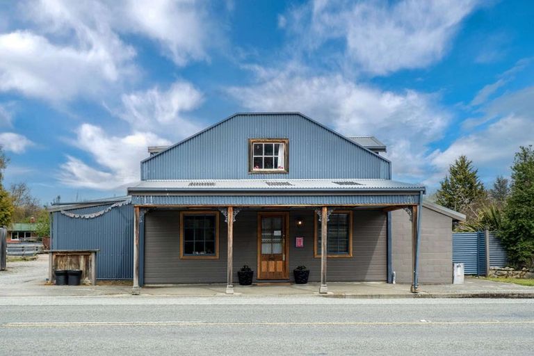 Photo of property in Albury Store, 1556 Albury Fairlie Road, Albury, Cave, 7984