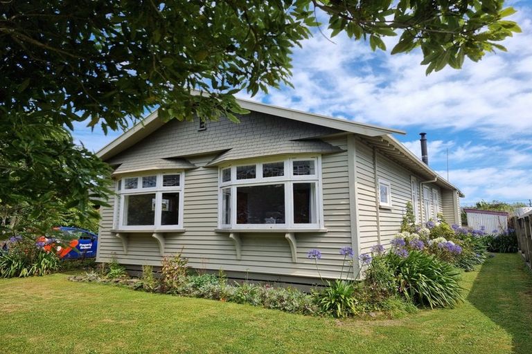 Photo of property in 52 Palmerston Street, Greymouth, 7805