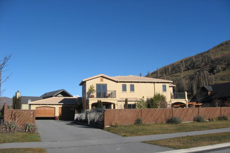 Photo of property in 17 Portree Drive, Lower Shotover, Queenstown, 9371
