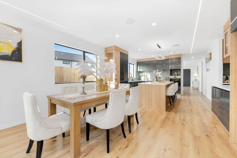 Photo of property in 13 Cyperus Street, Flat Bush, 2019