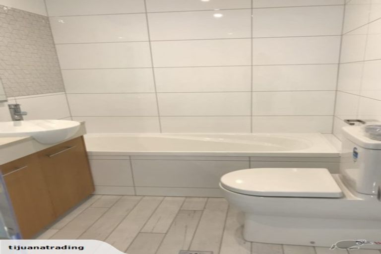 Photo of property in 204/252 Centreway Road, Orewa, 0931