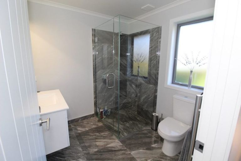 Photo of property in 18 Eric Batchelor Place, Waimate, 7924