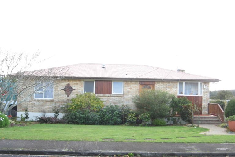 Photo of property in 19 Collie Street, Hillpark, Auckland, 2102