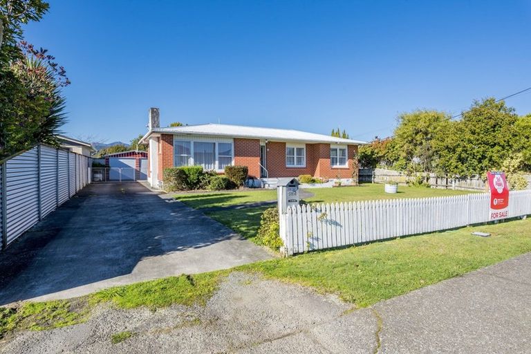 Photo of property in 164 Bartholomew Road, Levin, 5510