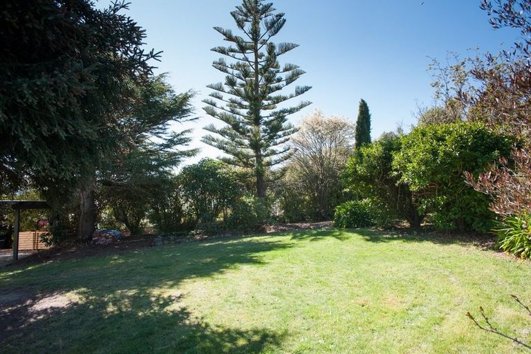 Photo of property in 12 Te Papau Crescent, Diamond Harbour, 8972
