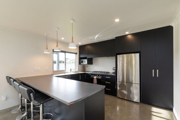 Photo of property in 79 Thomas Place, Foxton Beach, Foxton, 4815