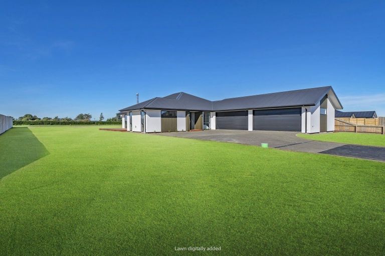 Photo of property in 15 Merino Crescent, Kirwee, 7571