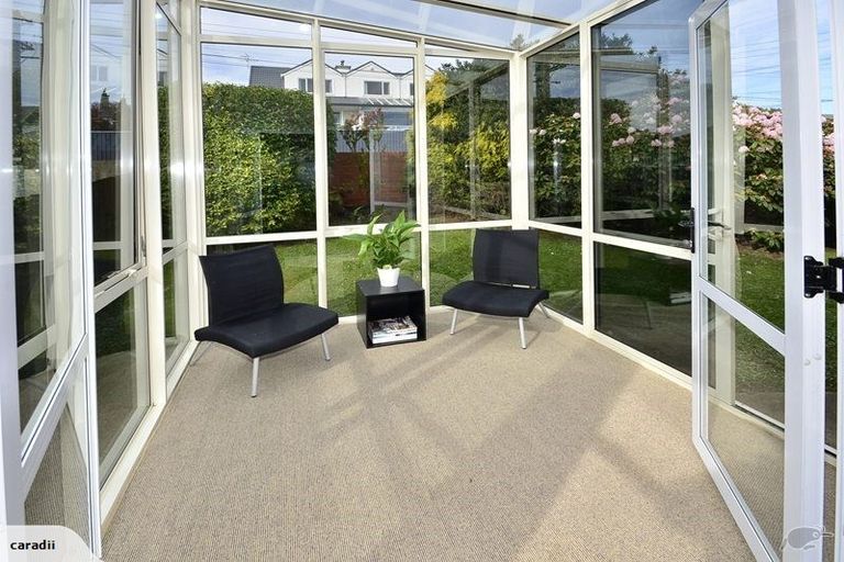 Photo of property in 2 Barr Street, Kenmure, Dunedin, 9011