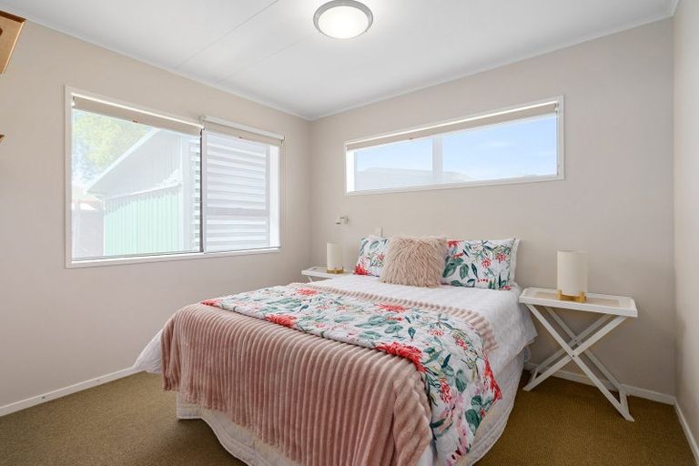 Photo of property in 2 Pepys Place, Leamington, Cambridge, 3432