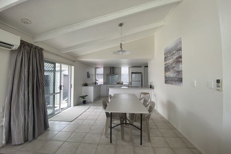 Photo of property in 23 Graham Place, Bellevue, Tauranga, 3110
