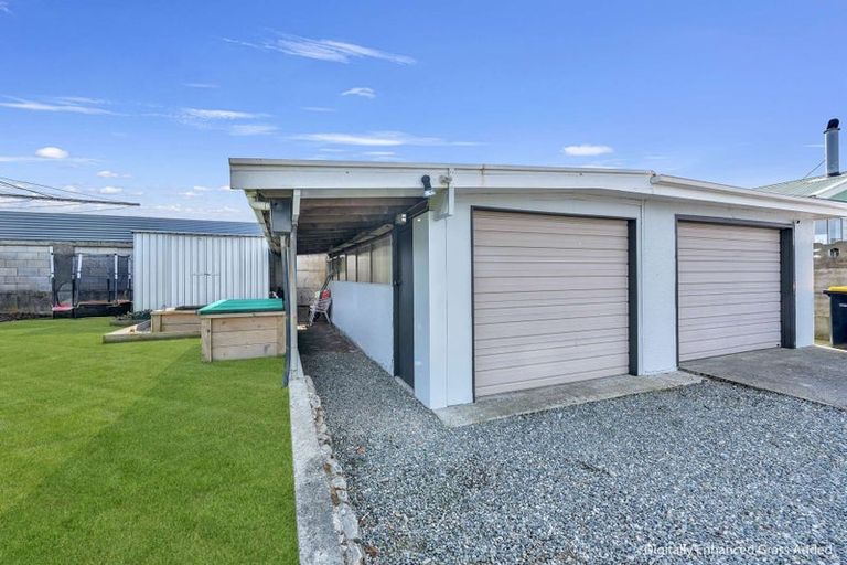 Photo of property in 115 Kitchener Street, Gore, 9710