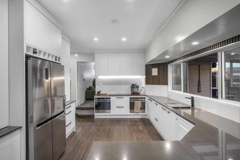 Photo of property in 968a Waiuku Road, Waiuku, 2681