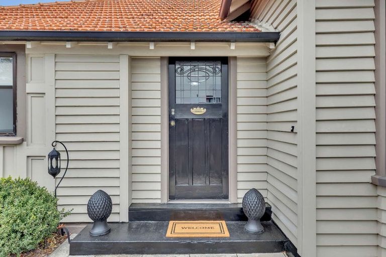 Photo of property in 14 Tui Street, Fendalton, Christchurch, 8041