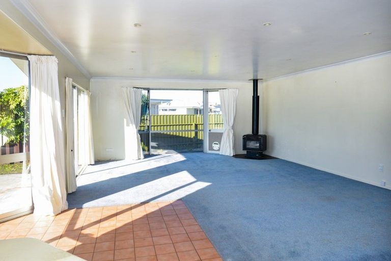 Photo of property in 1301 Briggs Place, Mayfair, Hastings, 4122