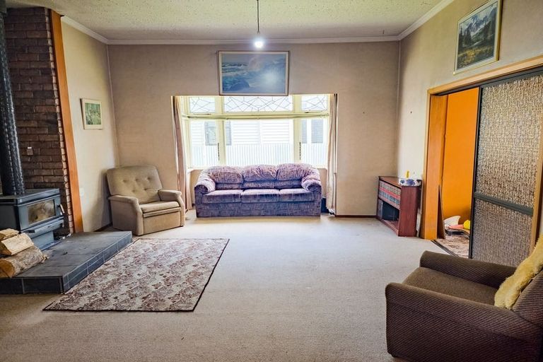 Photo of property in 121 Shakespeare Street, Greymouth, 7805